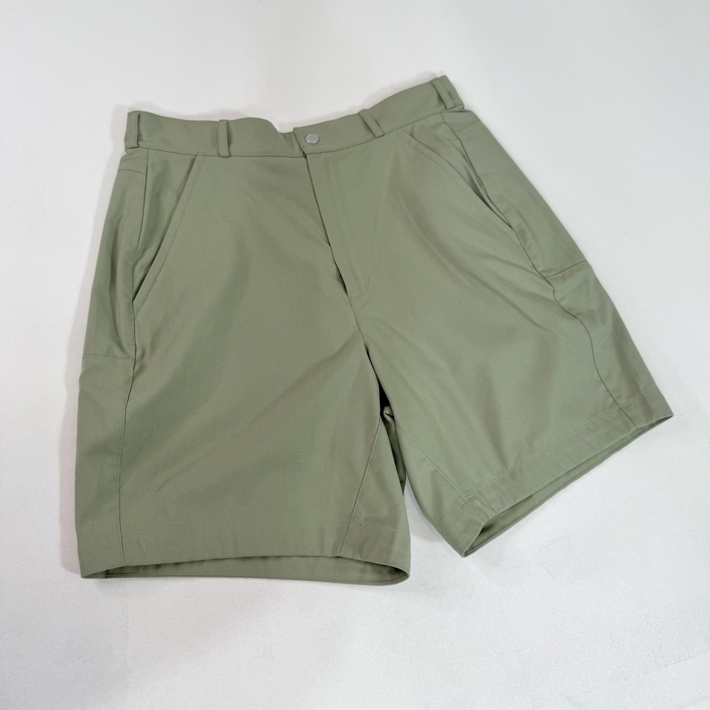 Icebreaker Hike Shorts Womens 29 Green Merino Wool Blend Hiking Lichen